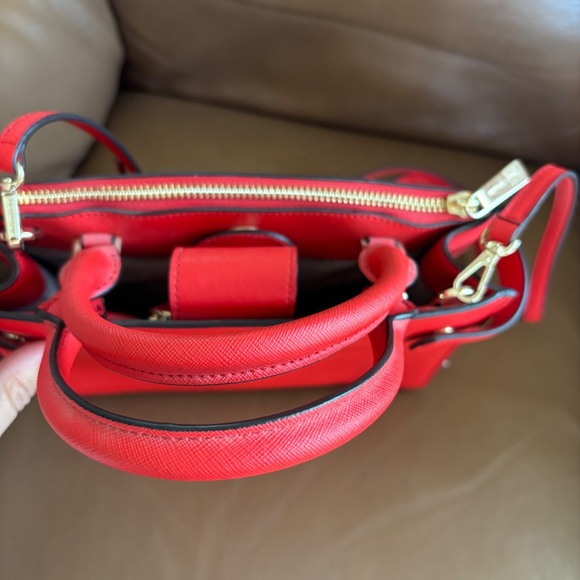 Michael Kors hand bag - Picture 5 of 5